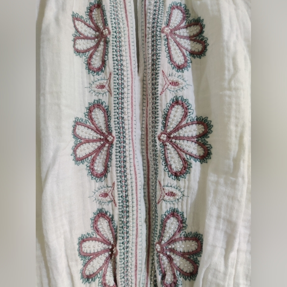 Women's Dress - Picture 6 of 11